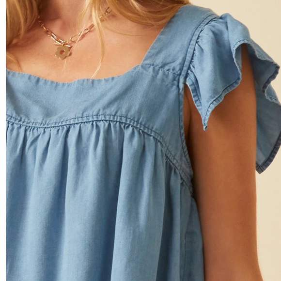 Hayden Los Angeles Tencel Square Neck Ruffle Cap Sleeve Top Light Denim Medium - Picture 4 of 13